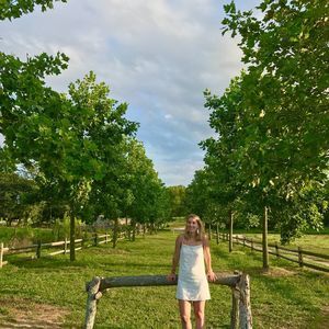 Meet your Posher, Emily